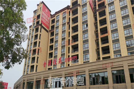 城东樱花苑2室2厅1卫110万110m2出售